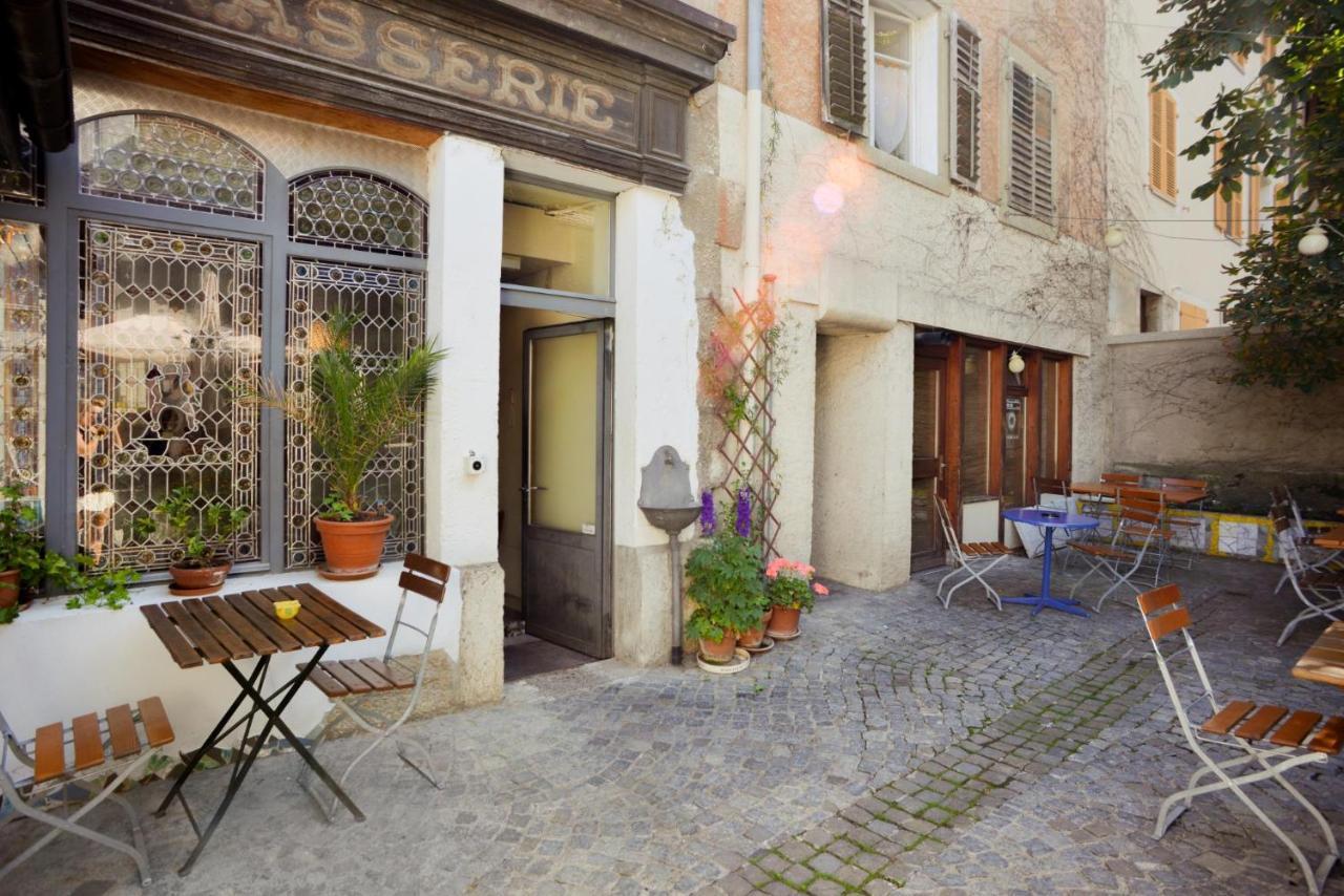 Vivez Un Conte De Fee Dans La Piece Ronde D'Une Tour Medievale Porrentruy Exterior photo